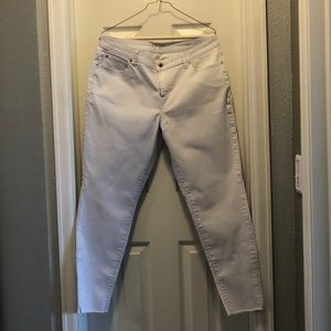 Jennifer Lopez Skinny White Ankle Jeans